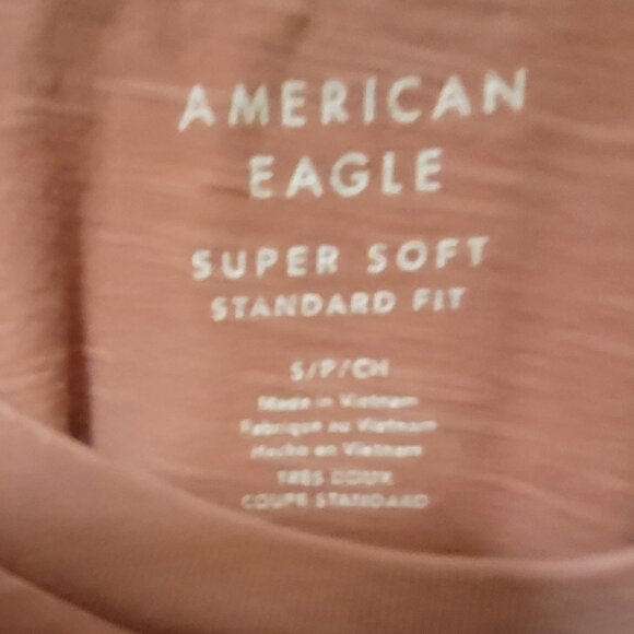 AMERICAN EAGLE Standard Fit Super Soft Men's Size Small T-Shirts - Group of 3 - Picture 7 of 10